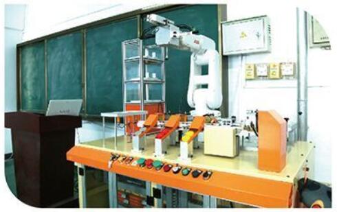 石家莊鐵路職業(yè)技工學(xué)校2021年工業(yè)機(jī)器人制造專(zhuān)業(yè)招生簡(jiǎn)章